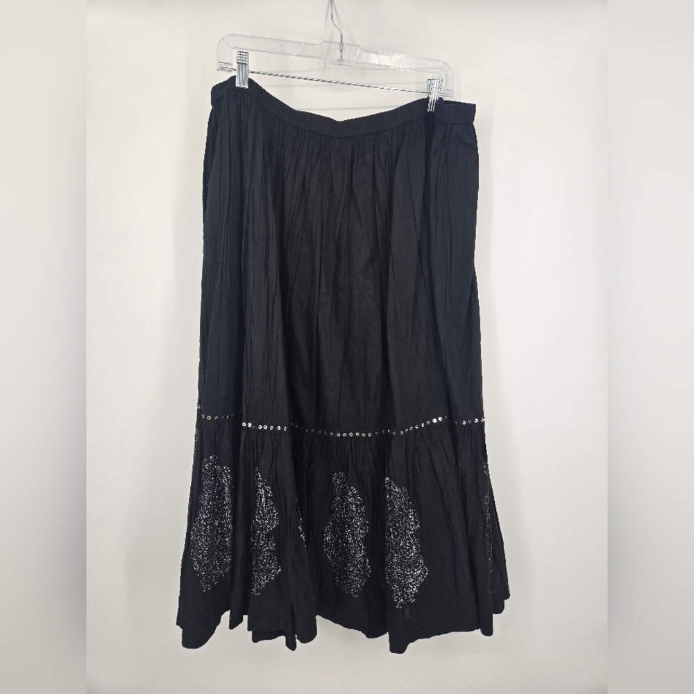 Avenue Black Full Broom Skirt with Silver Metallic Accents 14/16 (6505)